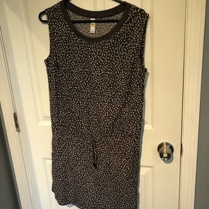 Gray and white dress